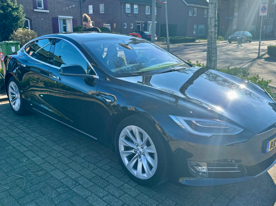 MisterGreen lease staakt activiteiten