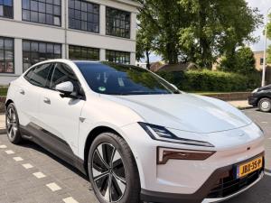 Polestar 4