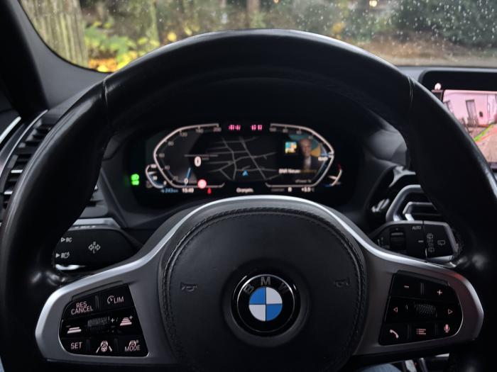 BMW IX3