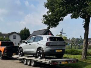 Volvo EX30