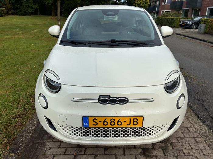 fiat-500e-icon-42-kwh-uit-2023