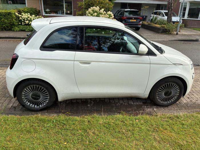 fiat-500e-icon-42-kwh-uit-2023