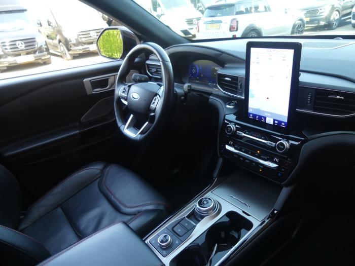 Ford Explorer 3.0 v6 ecoboost phev st-line