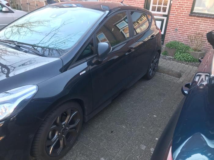 Ford Fiesta (5-d) 1.0 hev ecoboost st-line x 92kW Agate