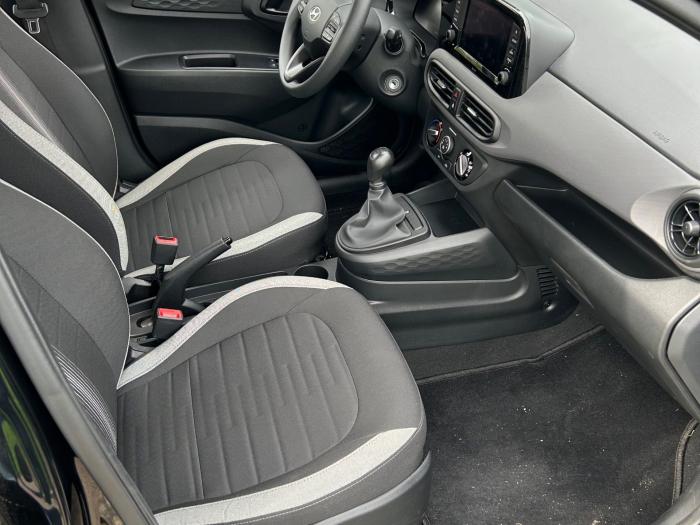 hyundai-i10-19