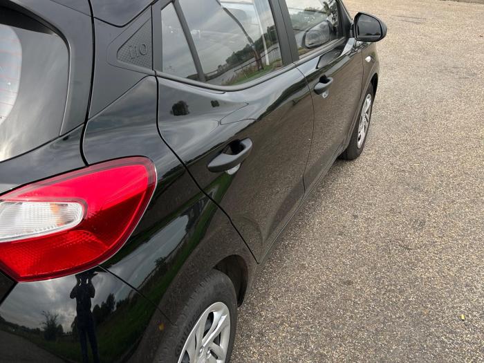 hyundai-i10-19