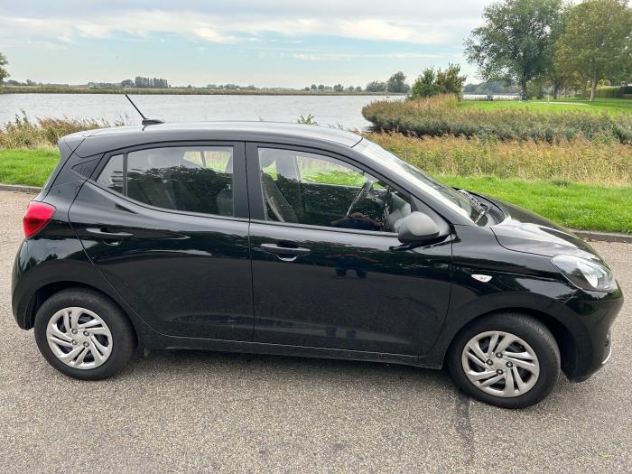 hyundai-i10-19