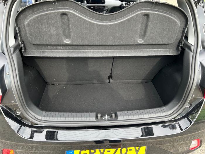hyundai-i10-19