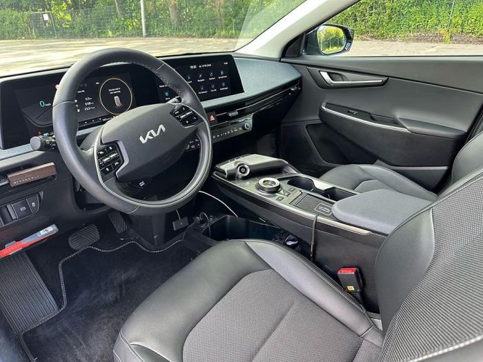 kia-ev6-55kwh-light-edition