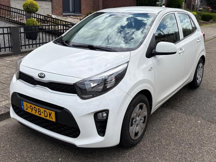 kia-picanto-44
