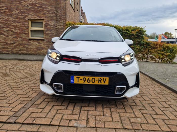kia-picanto-gt-line-7