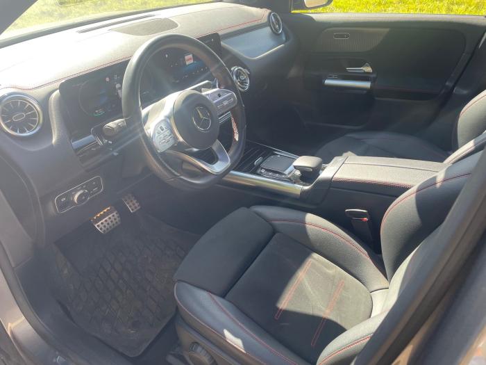mercedes-benz-eqa-250-amg-line
