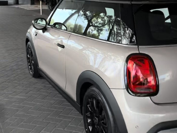 mini-mini-cooper-camden-edition-automaat