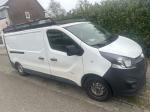 Opel vivaro-b