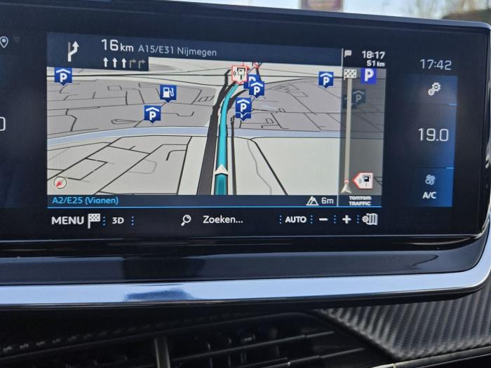 peugeot-2008-1-2-puretech-allure-pack
