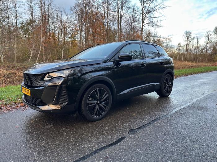 peugeot-peugeot-3008-plug-in-hybride