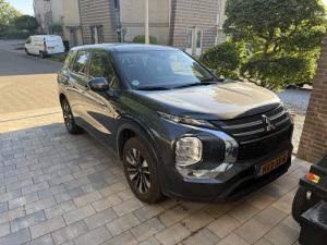 Mitsubishi Mitsubishi Outlander
