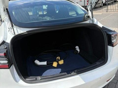 tesla-model-3-long-range-dual-motor-awd-4d