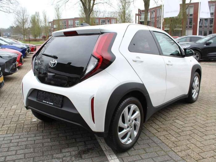 toyota-aygo-x-4