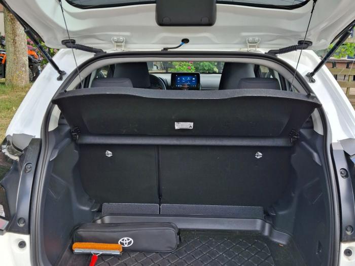toyota-yaris-hybrid-115-comfort