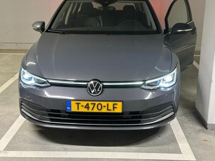 volkswagen-golf-1-4-ehybrid-style