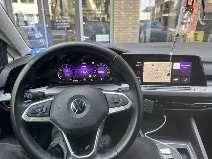 Volkswagen Golf 8 etsi