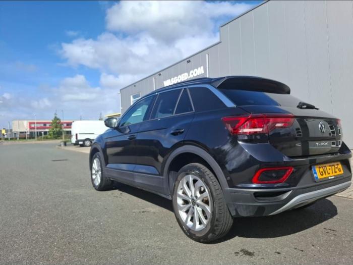 volkswagen-t-roc-1-5-life-edition