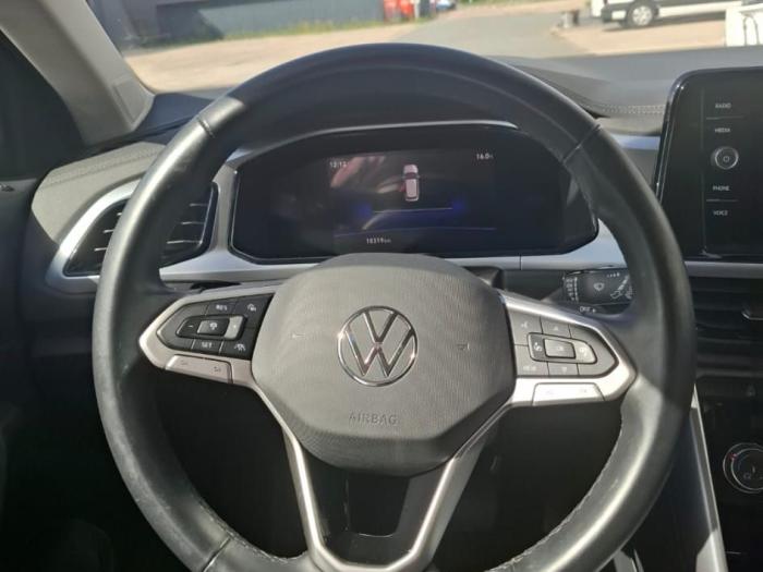 volkswagen-t-roc-1-5-life-edition