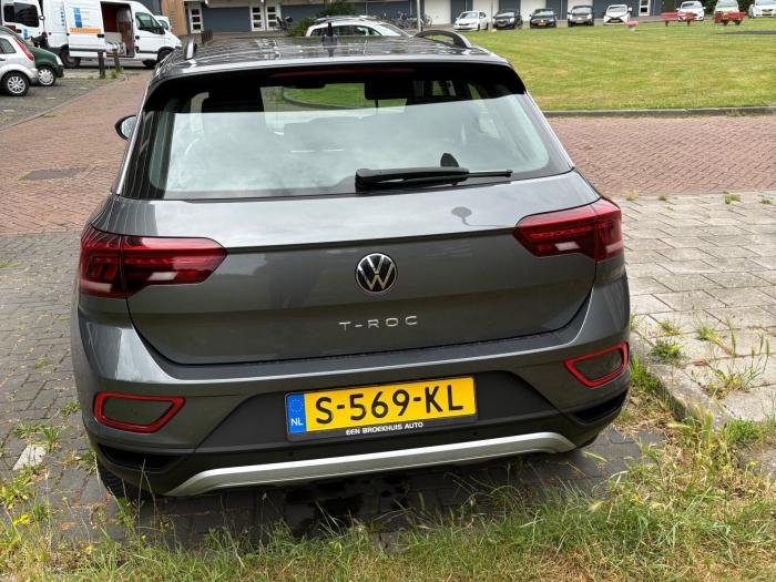 volkswagen-t-roc-22